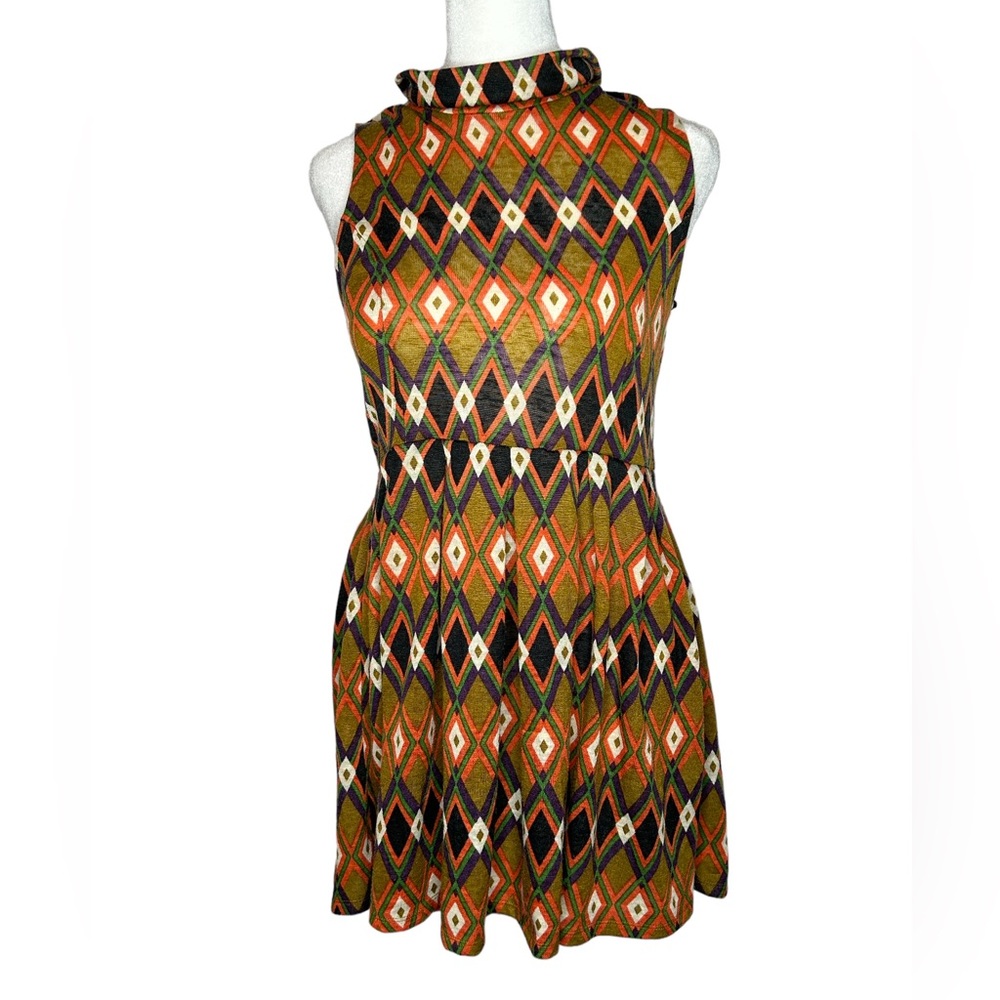 Tan / brown Forever 21 Chevron sleeveless dress Size Small geometric pri…